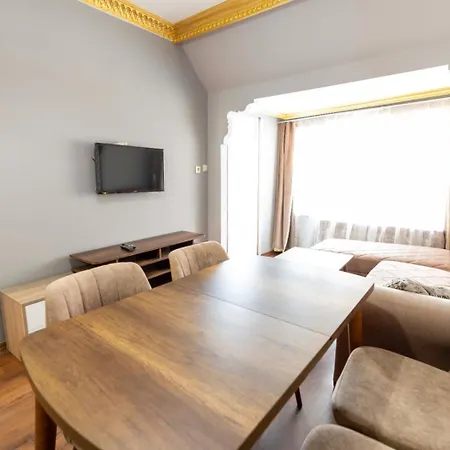 Apartmanhotel Anova Pera Suit Hotel *